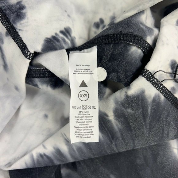 Balance Athletica Women’s The Cloud Short Logo Avalanche Tie Dye Size XXS New - Picture 11 of 12